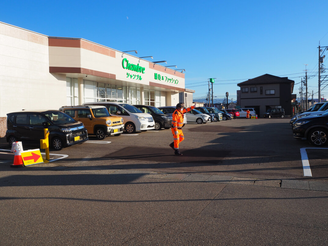 新規店舗オープン警備の画像